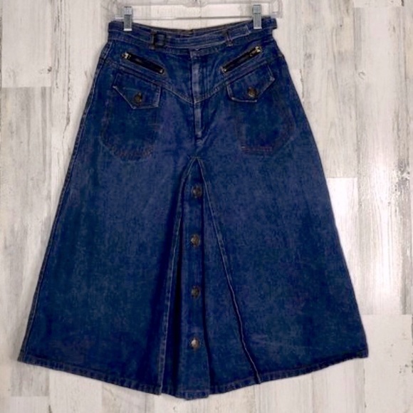 Vintage Dresses & Skirts - Vintage Yoke Front A-line Denim Skirt